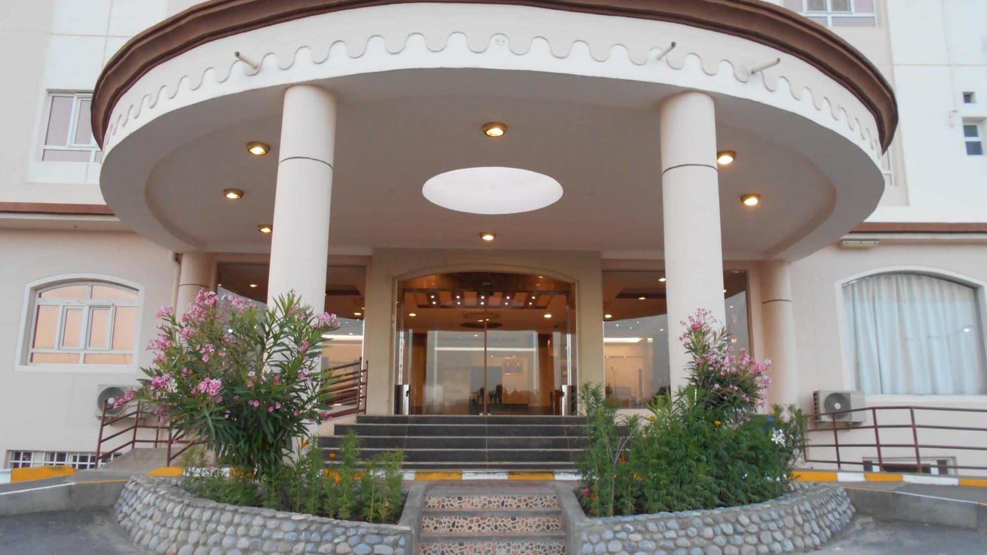Nizwa Hotel Apartments Eksteriør billede