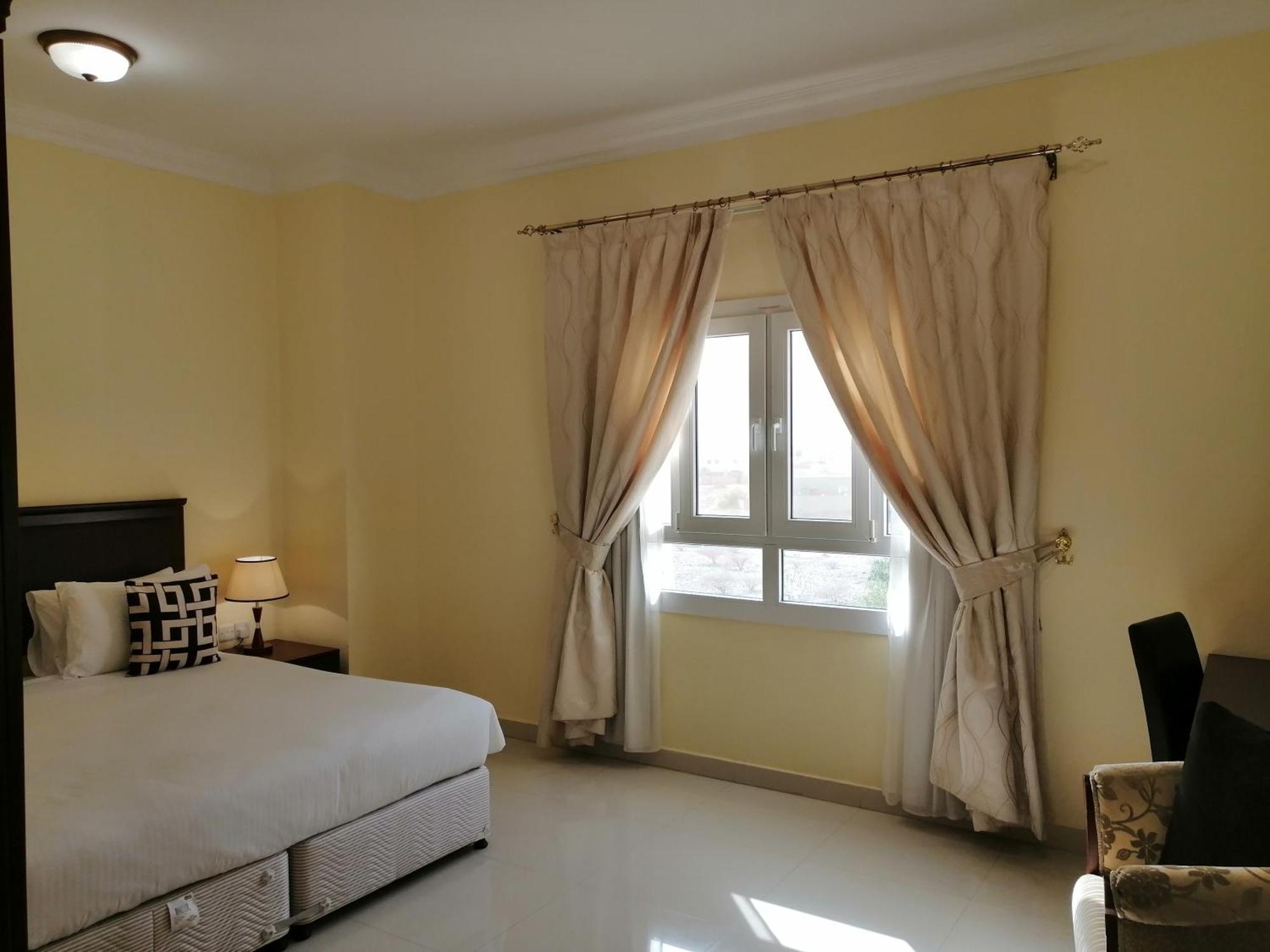 Nizwa Hotel Apartments Eksteriør billede