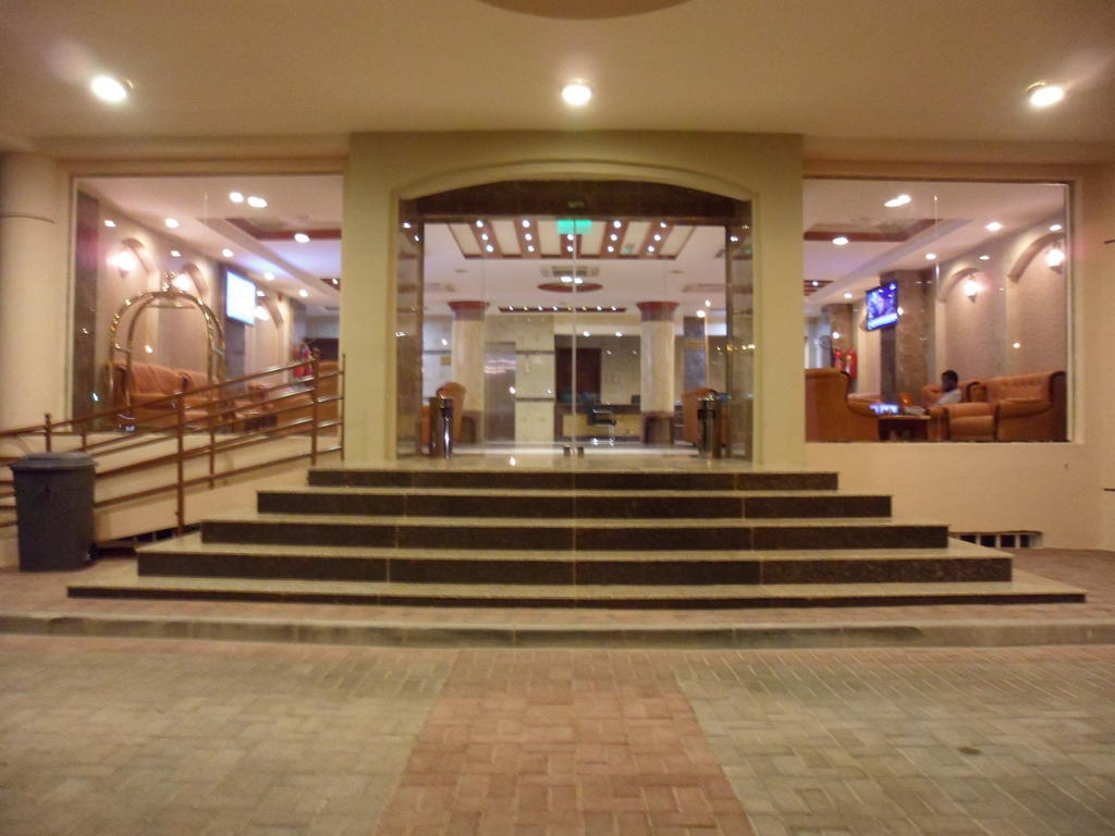 Nizwa Hotel Apartments Eksteriør billede